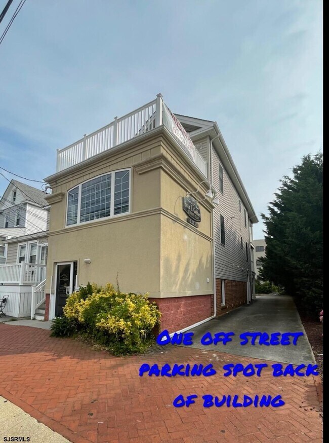 Building Photo - 12 S Washington Ave