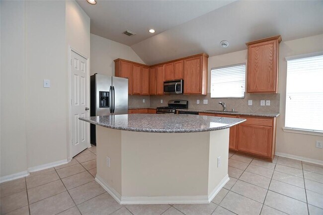 Building Photo - 19119 Canyon Ferry Ln