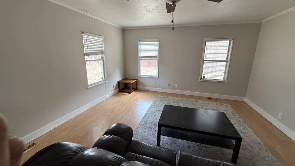 Building Photo - 2760 S 1100 E