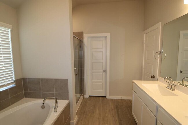 Building Photo - 17422 Cyprian Cedar Lane