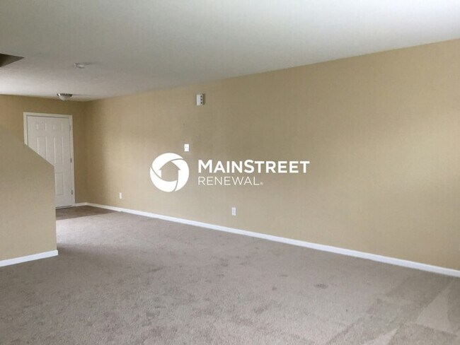 Building Photo - 4 Bedroom Pet-Friendly Home in Indianapoli...
