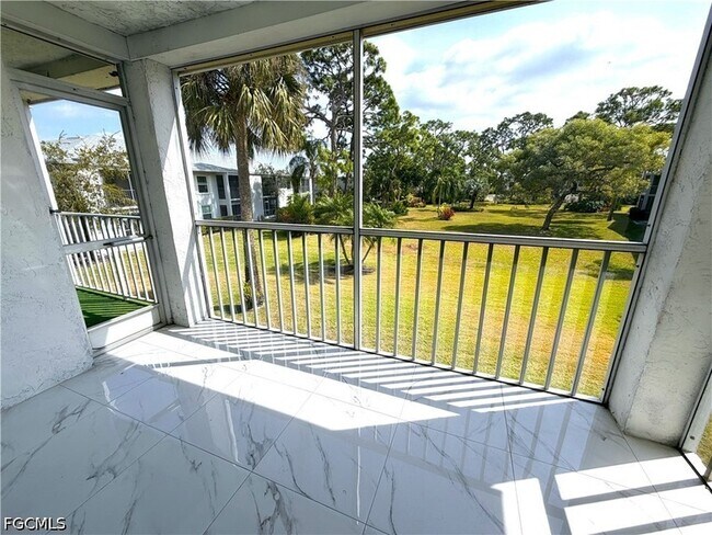 Building Photo - 7050 Nantucket Cir