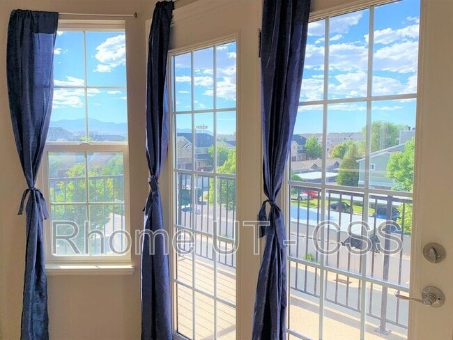 Building Photo - 114 Bella Monte Dr