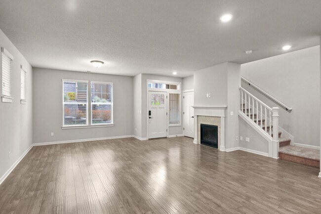 Building Photo - 9359 SW Treble Ln