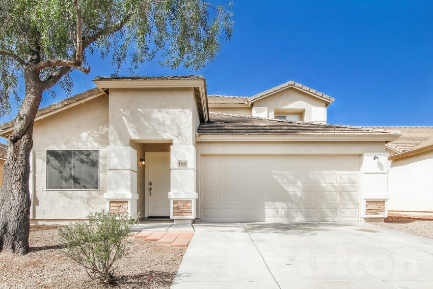 Primary Photo - 1368 S 228th Dr