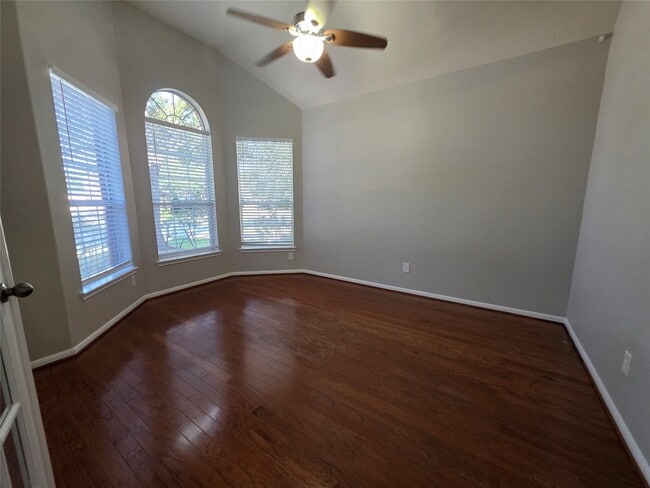 Building Photo - 6169 Mitchell Ct