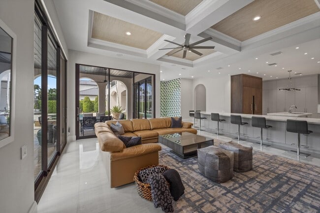 Building Photo - 7474 NE Bay Cove Ct