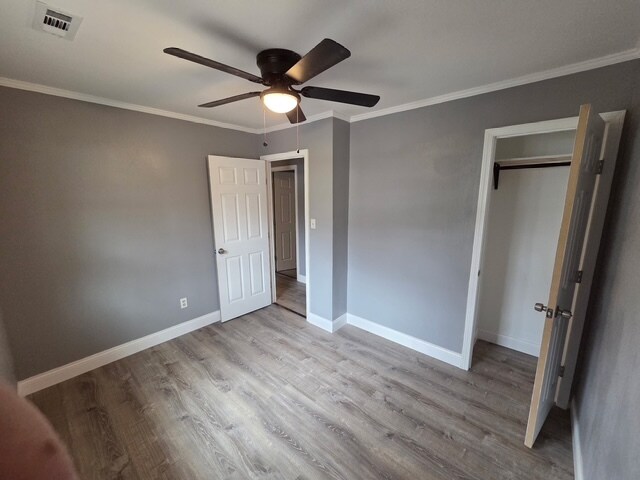 Building Photo - 5247 Darkmoor Ln