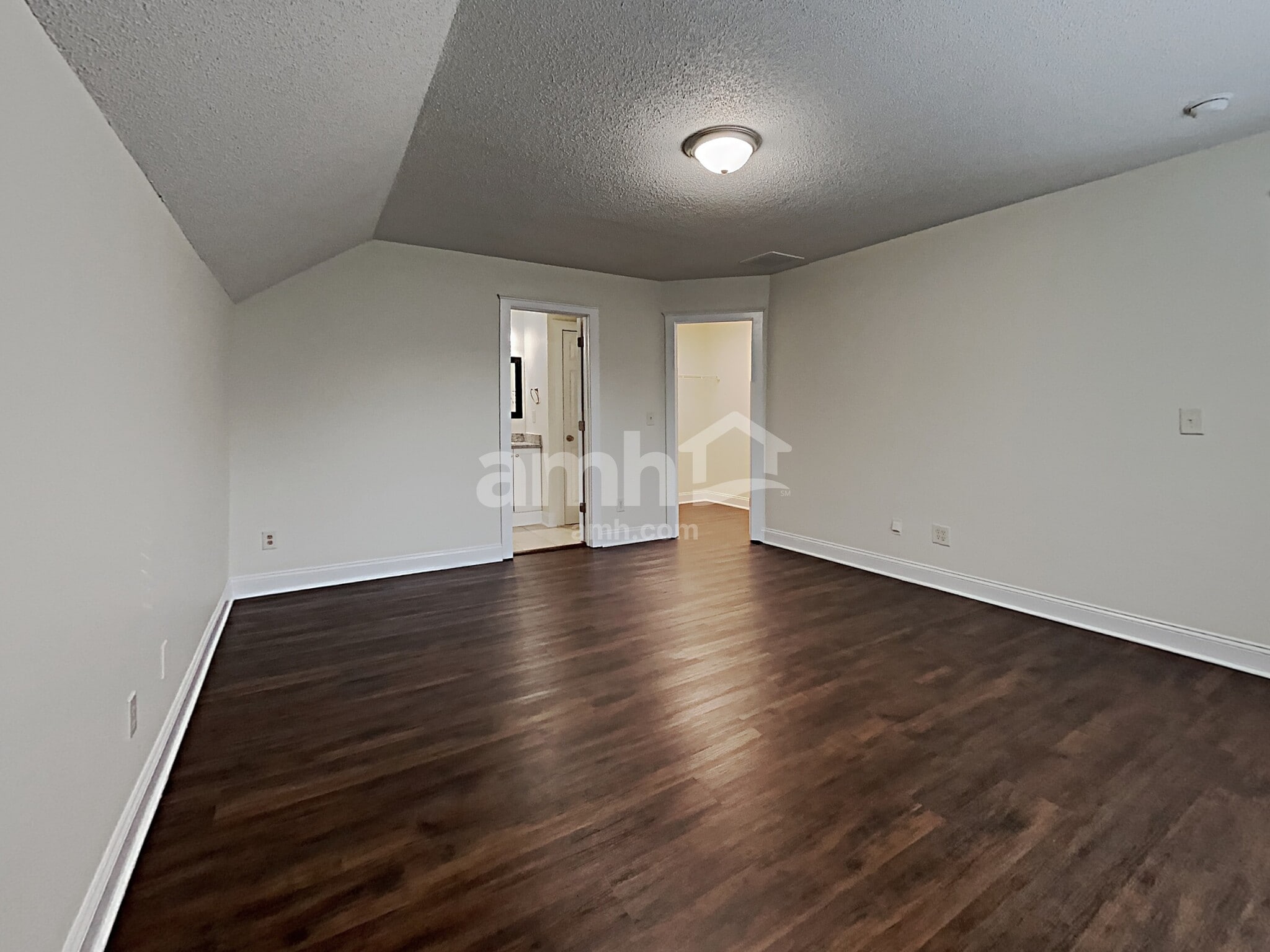 Building Photo - 13429 Glencreek Ln