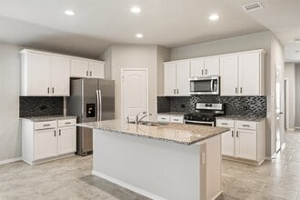Building Photo - 13919 Leigh Lake Ln