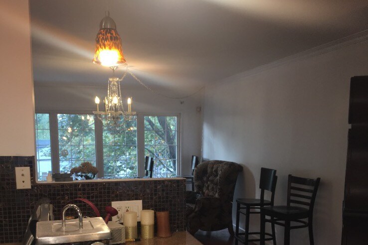 Building Photo - 30 Candlewood Dr