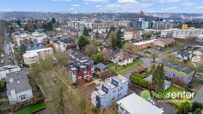 Building Photo - Comfort and Character Meet in This Seattle Retreat