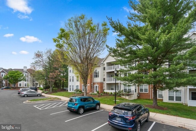 Building Photo - 5911 Millrace Ct