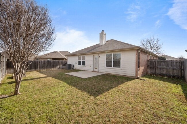 Building Photo - 6237 Chalk Hollow Dr