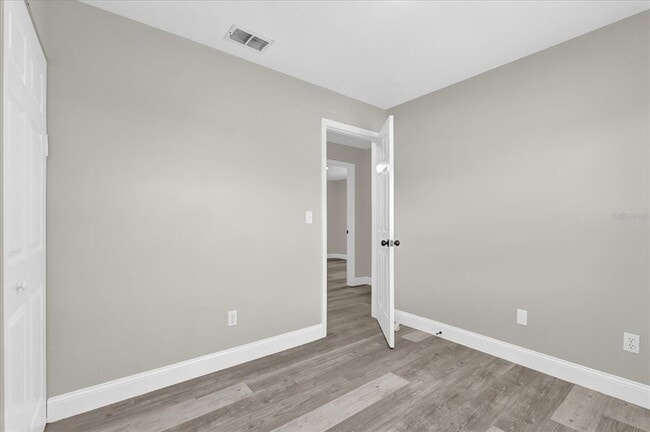 Building Photo - 1823 Ravenall Ave
