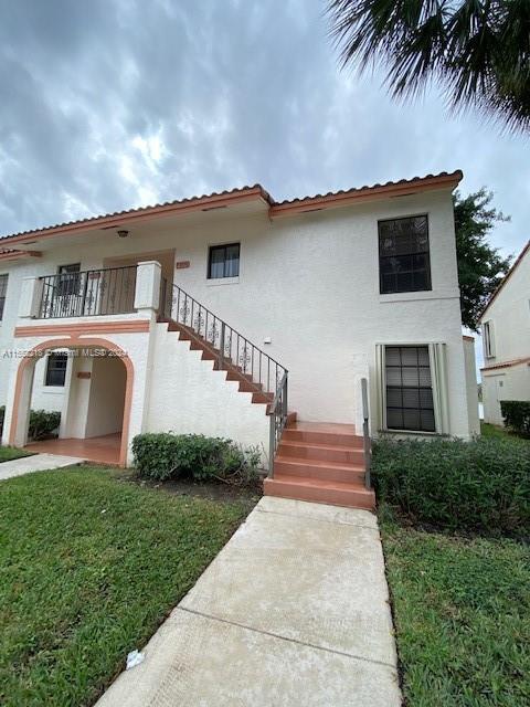 Building Photo - 300 Palmwood Pl