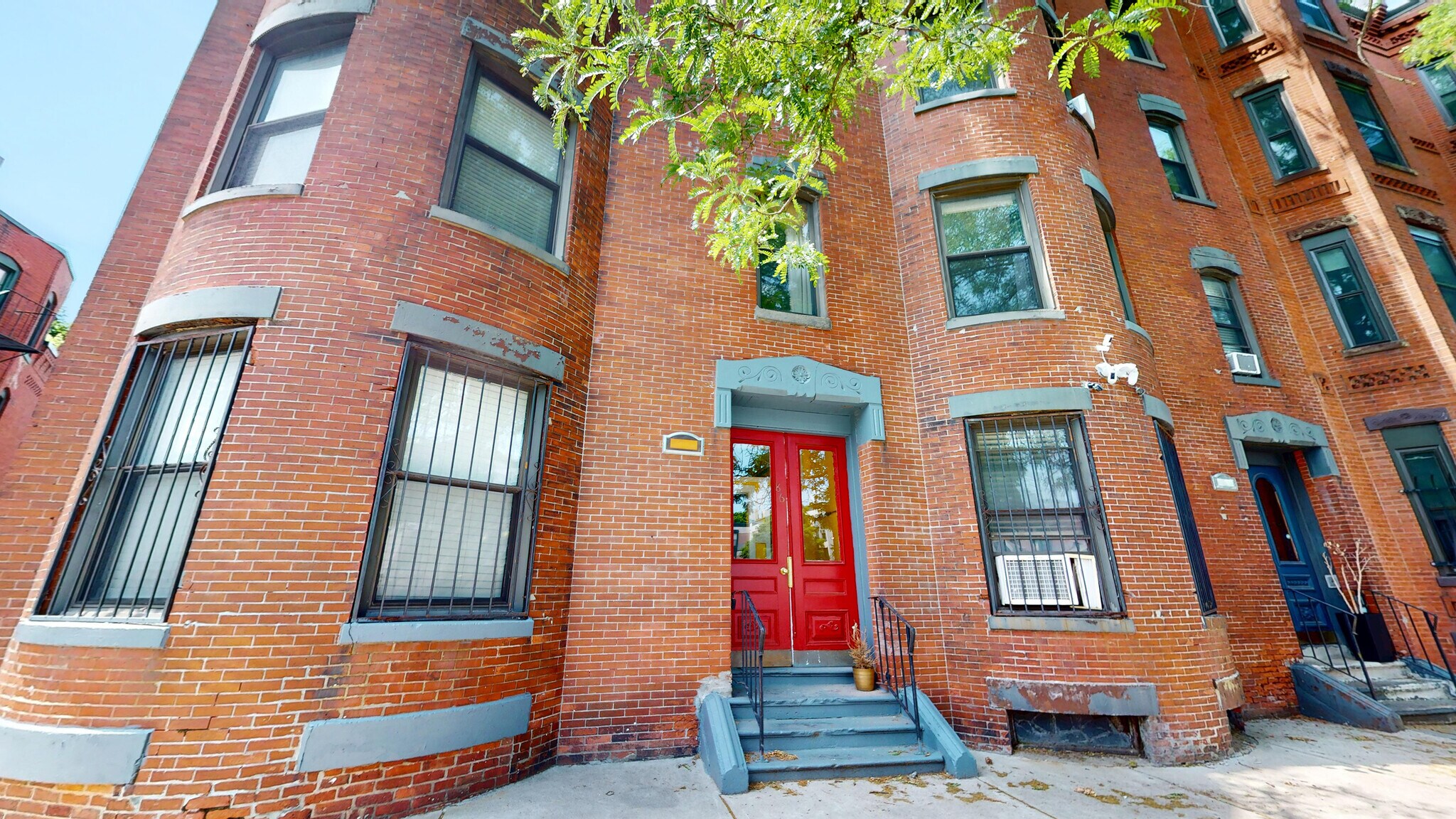 Building Photo - 86 Hammond St