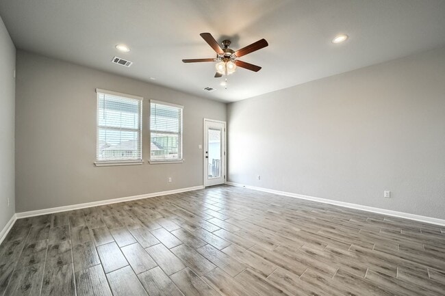 Building Photo - 2924 Sage Ranch Dr