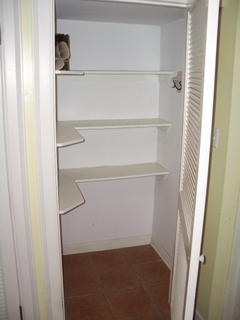 Building Photo - 207 W Jones St