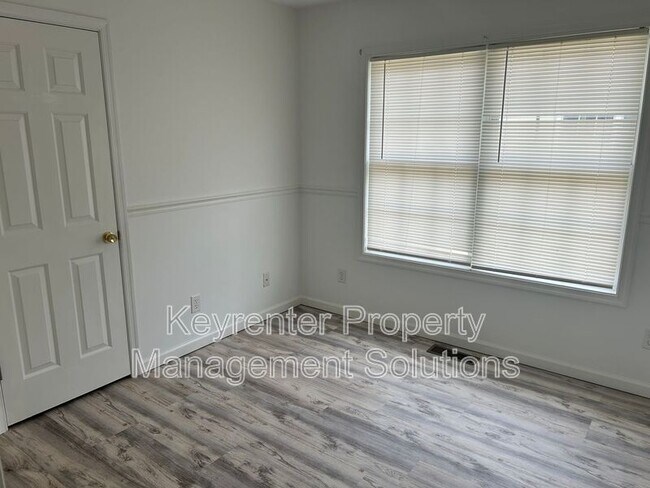 Building Photo - 252 Shiloh Ave
