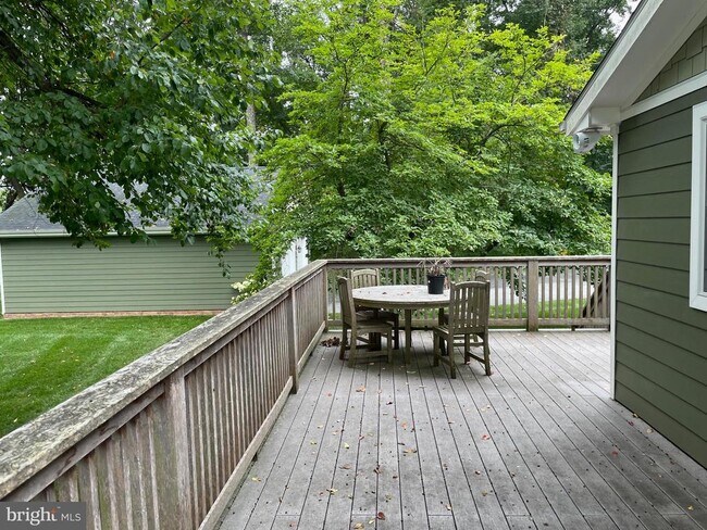 Building Photo - 3317 Black Rock Rd