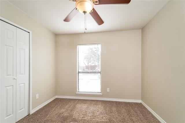 Building Photo - 741 Cambridge Dr