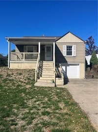 Building Photo - 1676 2nd St