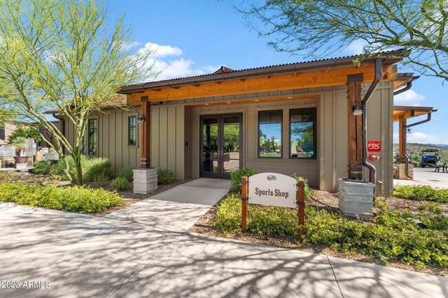 Building Photo - 3340 Big Sky Dr