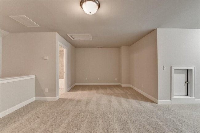 Building Photo - 5240 Cresslyn Rdg