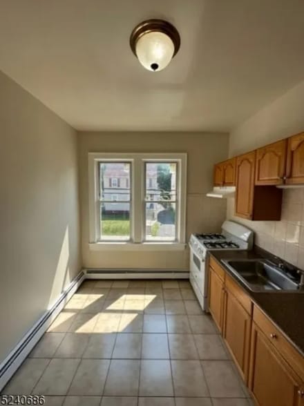 Building Photo - 326 Field Pl