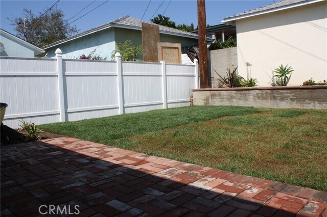 Building Photo - 10731 Whitburn St