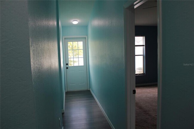 Building Photo - 1014 Meadowood Pointe Rd