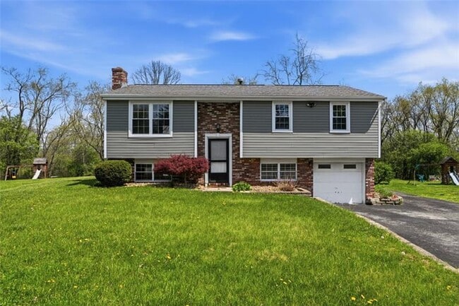 Building Photo - 108 Whitney Dr