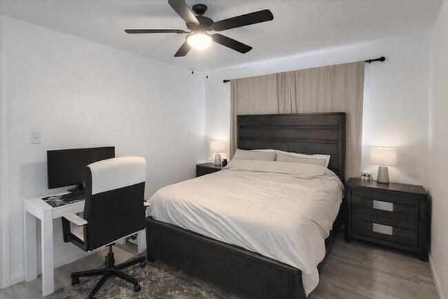 Building Photo - 10907 Sageriver Dr