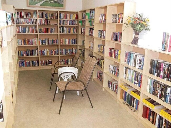 Building Photo - 5850 18th St N