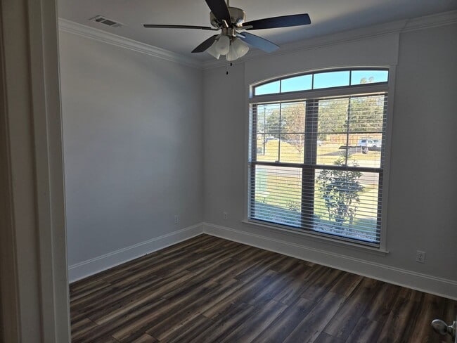 Building Photo - New Construction 4 Bedroom Townhome!