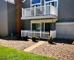 Building Photo - 3349 S Monaco Street Pky