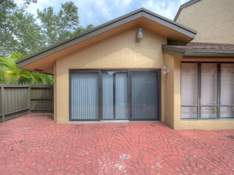 Building Photo - 8741 Cleary Blvd