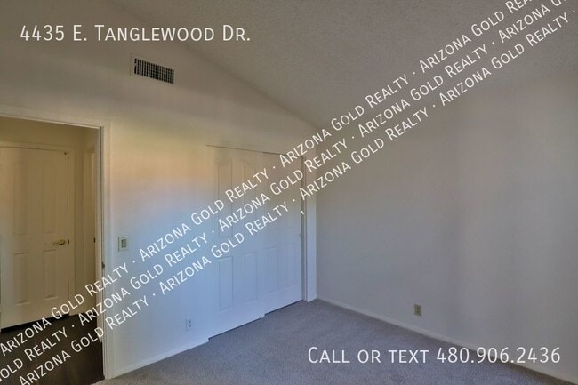 Building Photo - 4435 E Tanglewood Dr