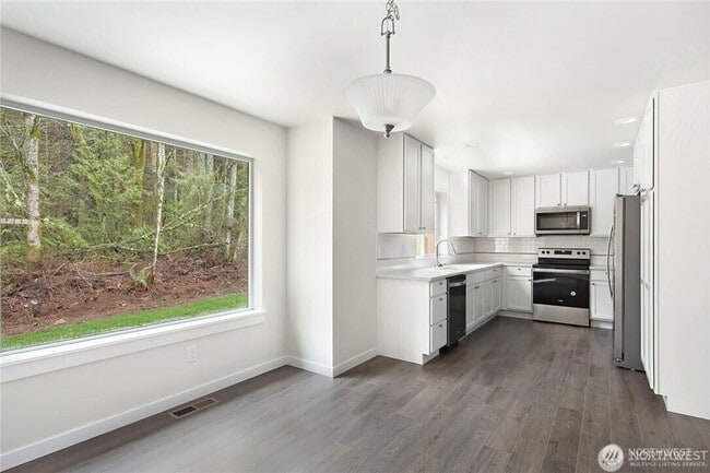 Building Photo - 319 Whitetail Lp