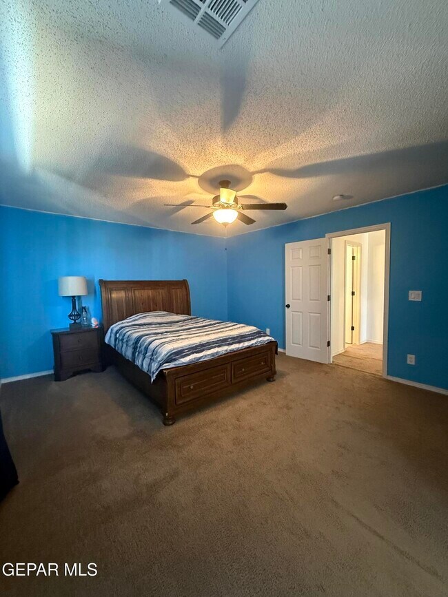 Building Photo - 12869 Little Misty Ln