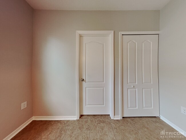 Building Photo - 257 Sherri Lee Ln