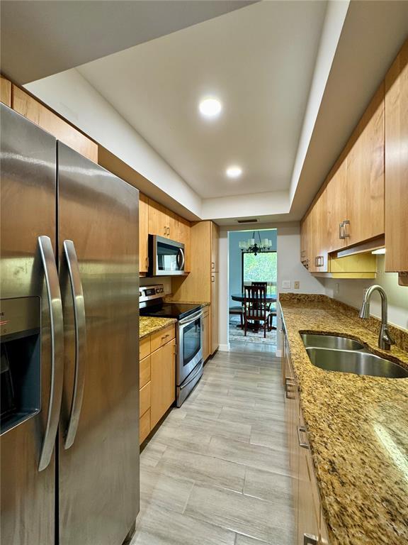 Building Photo - 3031 Willow Green Dr