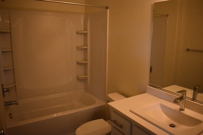 Building Photo - 4049 Cinnabar Ave