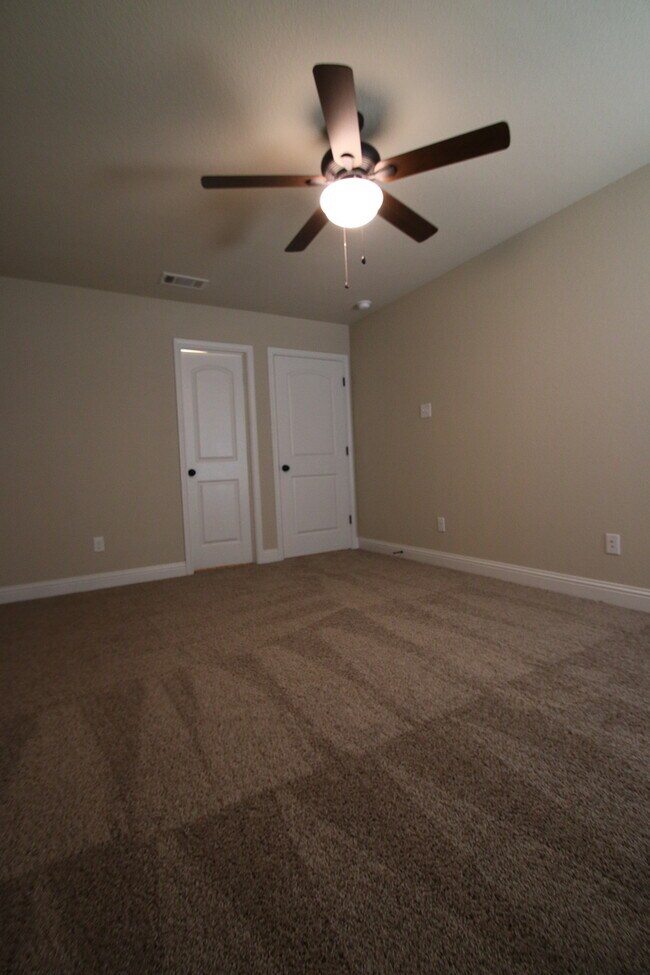 Building Photo - 8032-8034 Arbor