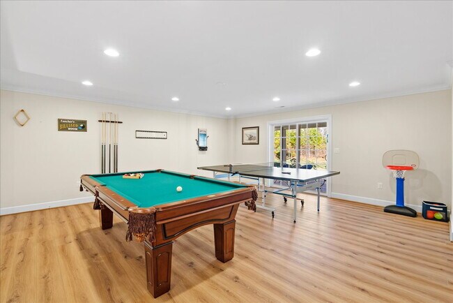 Building Photo - Elegant Single-Family Residence with Upscale Finishes in Amenity-Rich Community