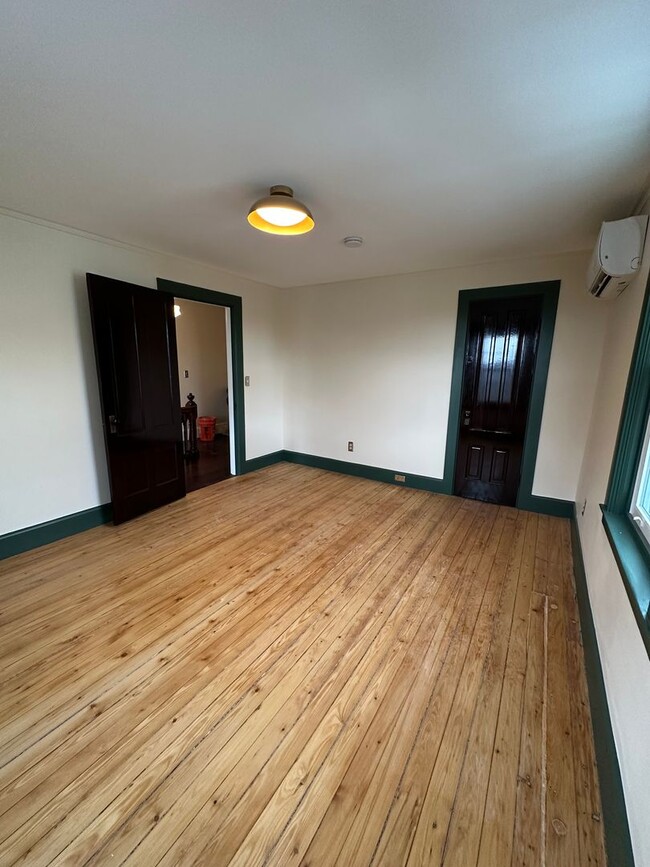 Building Photo - Dear Lover, LLC