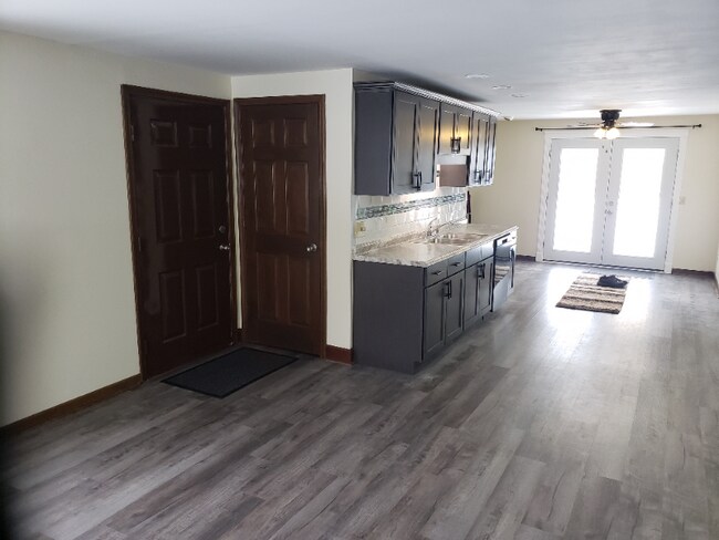 Building Photo - 1333 Pierce Ave