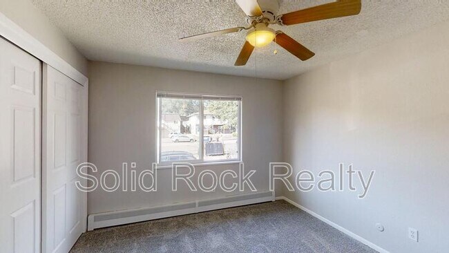 Building Photo - 1027 Westmoreland Rd
