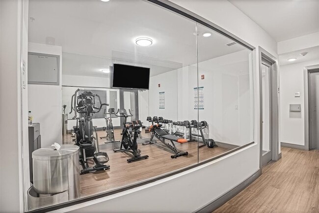 Building Photo - 6401 Park Ave